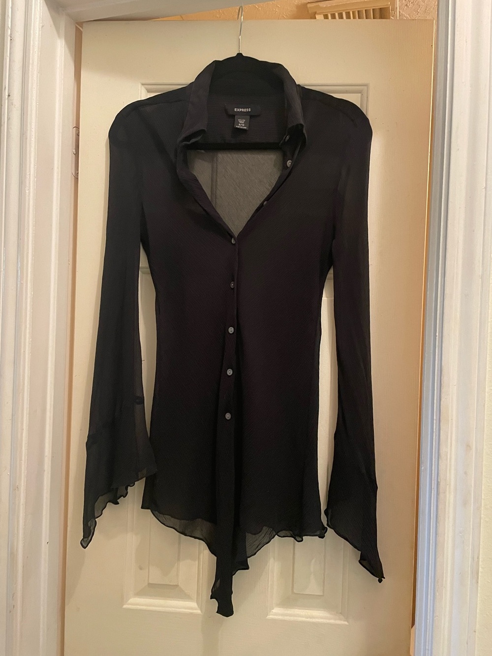 Vintage Express 100% Silk Plissé Heart Cutout Bell Sleeve Blouse 9/10 Black
